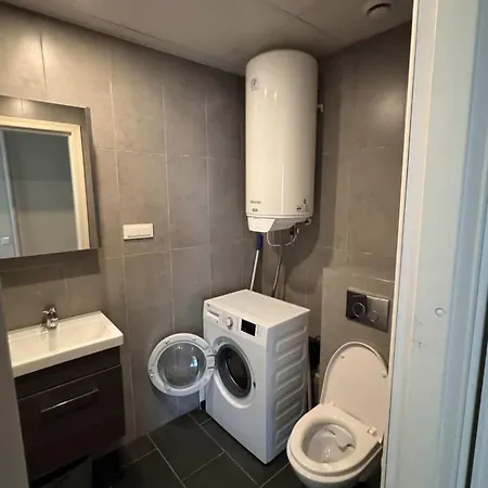 Vaeike 2-toaline Korter Apartamento *