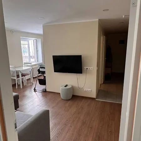 Vaeike 2-toaline Korter